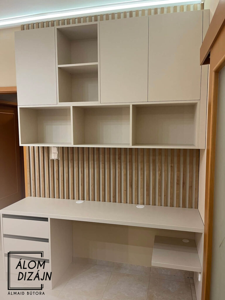 IMG-e71bc2120903ed6c0b812f73b944d7b7-V